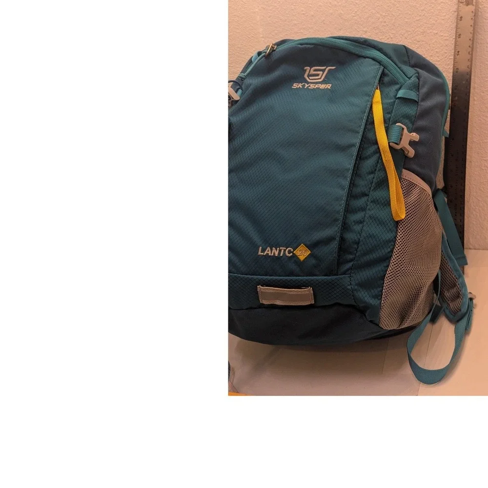 SKYSPER Hiking Backpack 20L 25L Blue Hydration Daypack Camping Travel‎ Pack